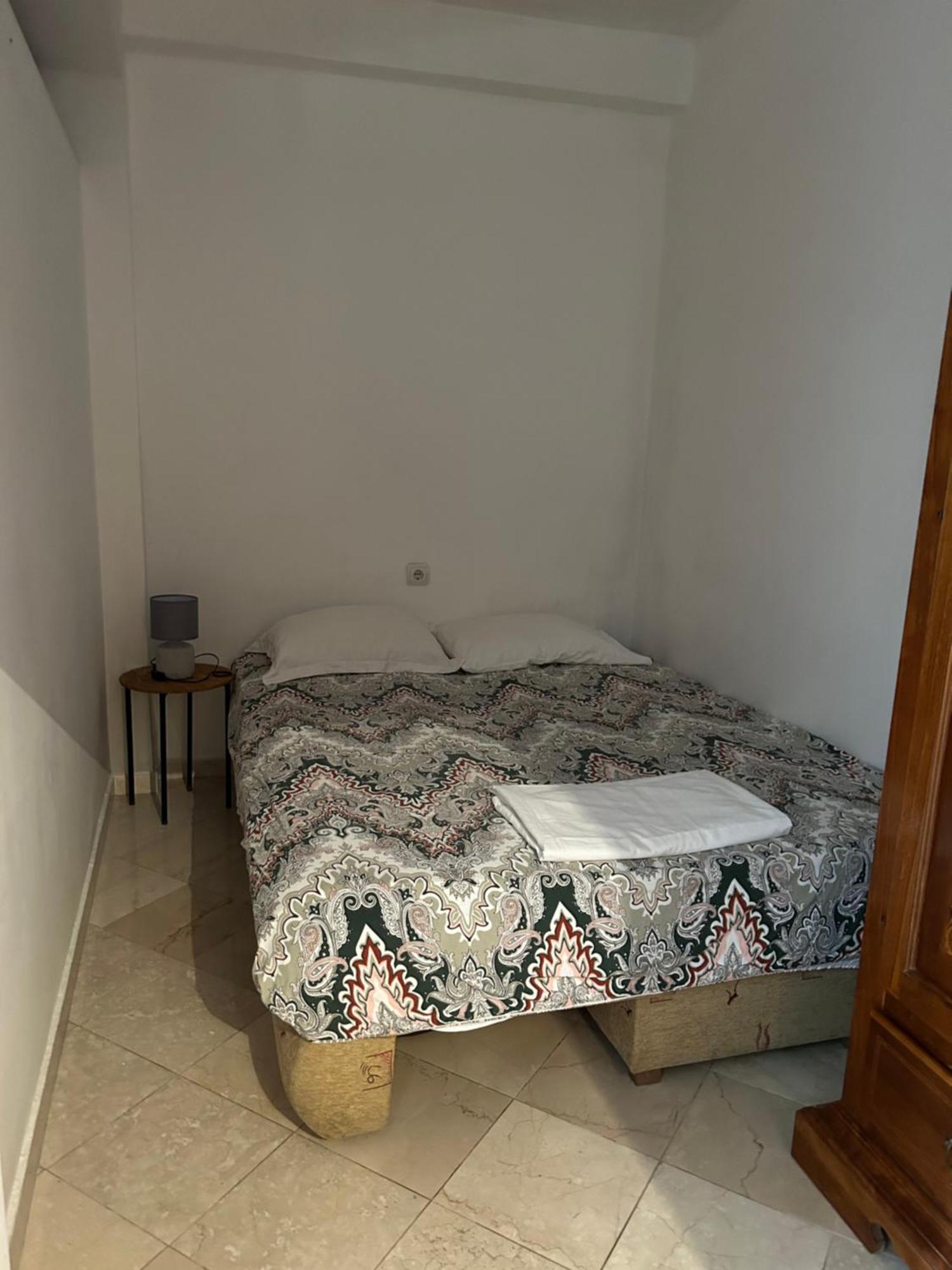Apartment Jovan2,On The Beach With Free Wi-Fi Kotor Exterior foto