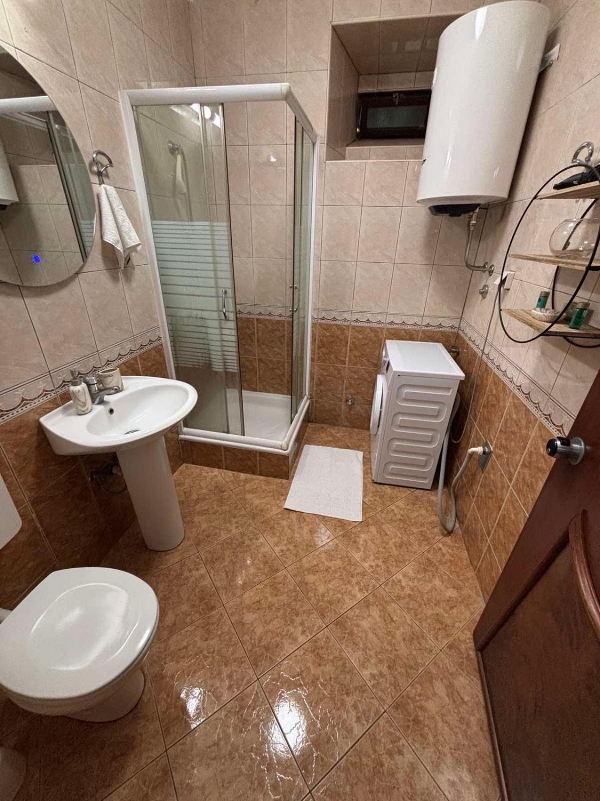 Apartment Jovan2,On The Beach With Free Wi-Fi Kotor Exterior foto